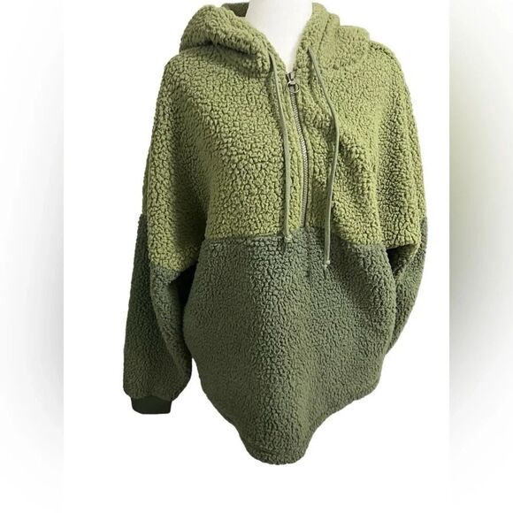 Victoria’s Secret pink large nwt  green Sherpa jacket Half
Zip Pullover hoodie - Picture 9 of 12